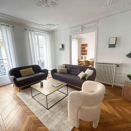 Charming 3 Bedroom Haussmannien In 17th Apartamento